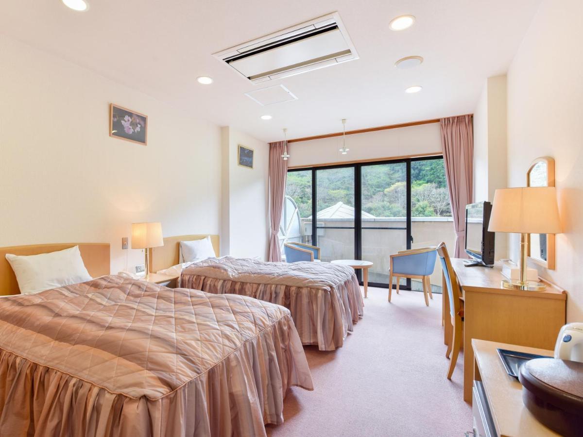 Hotel Momijigawa Onsen à Naka Extérieur photo