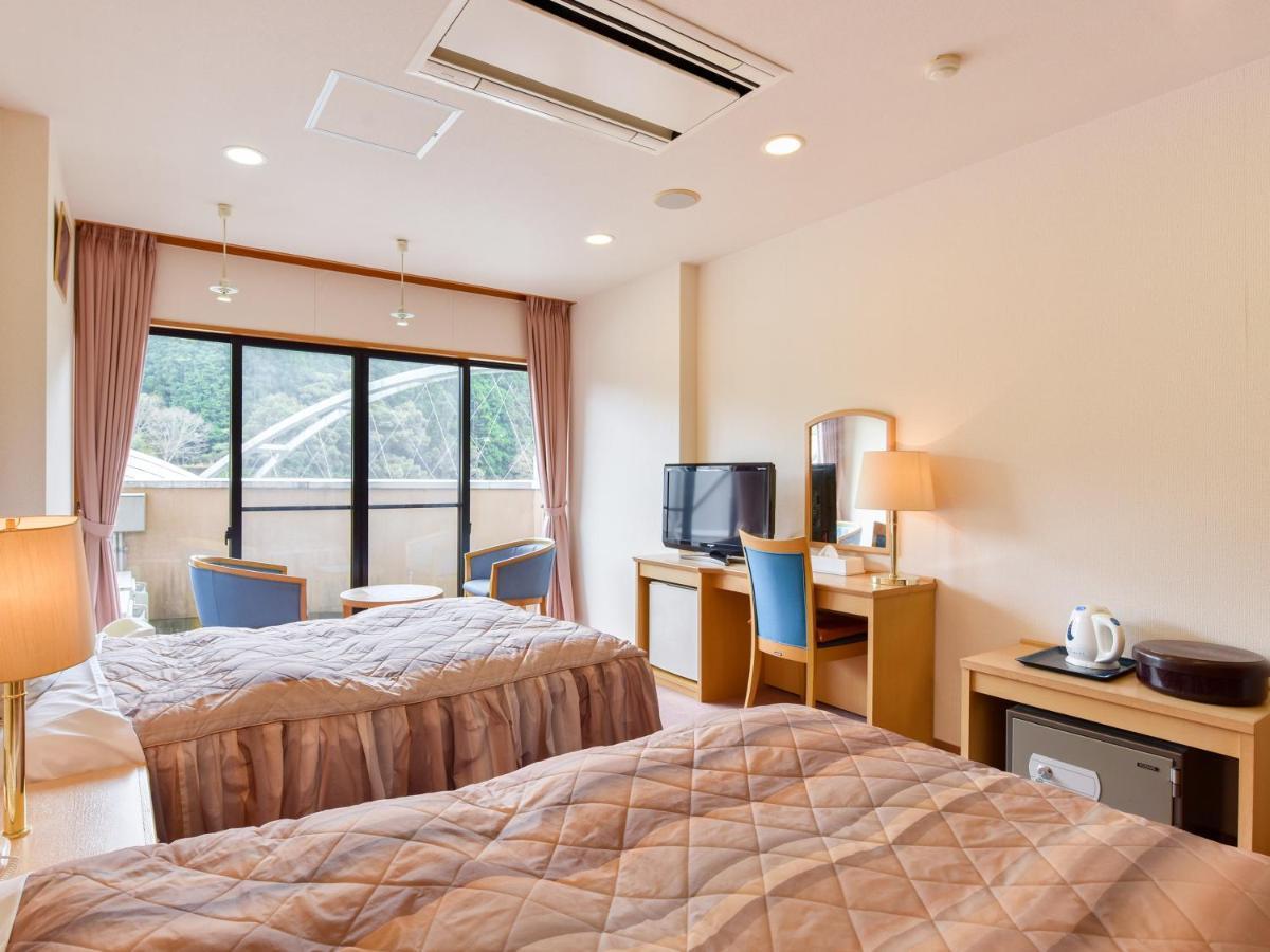Hotel Momijigawa Onsen à Naka Extérieur photo