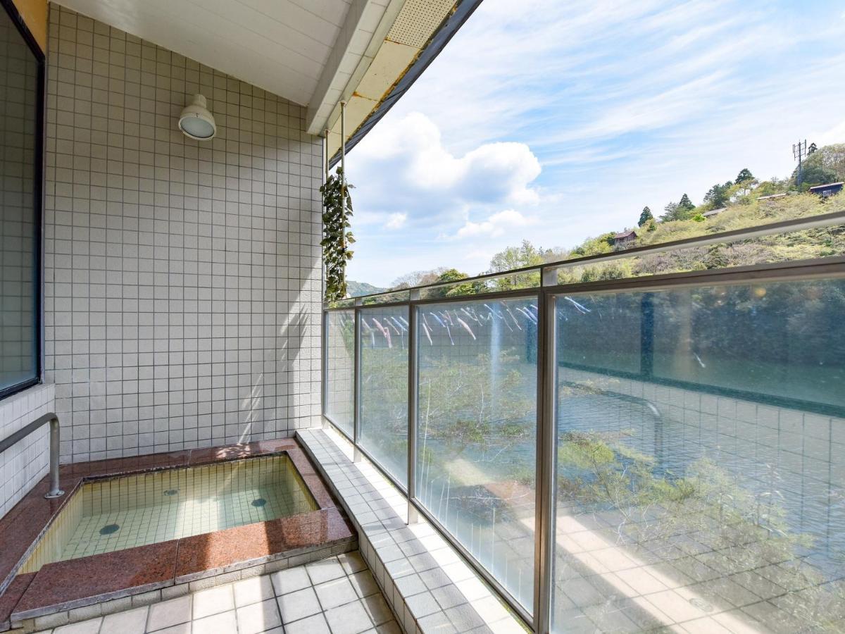 Hotel Momijigawa Onsen à Naka Extérieur photo