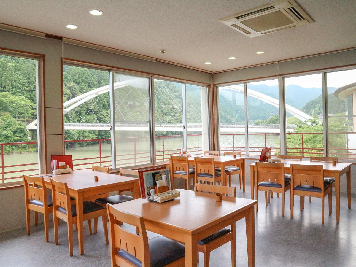 Hotel Momijigawa Onsen à Naka Extérieur photo